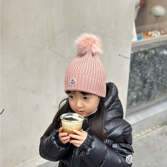 Moncler Pink Kids Pom-Pom Beanie - Picture 2 of 6